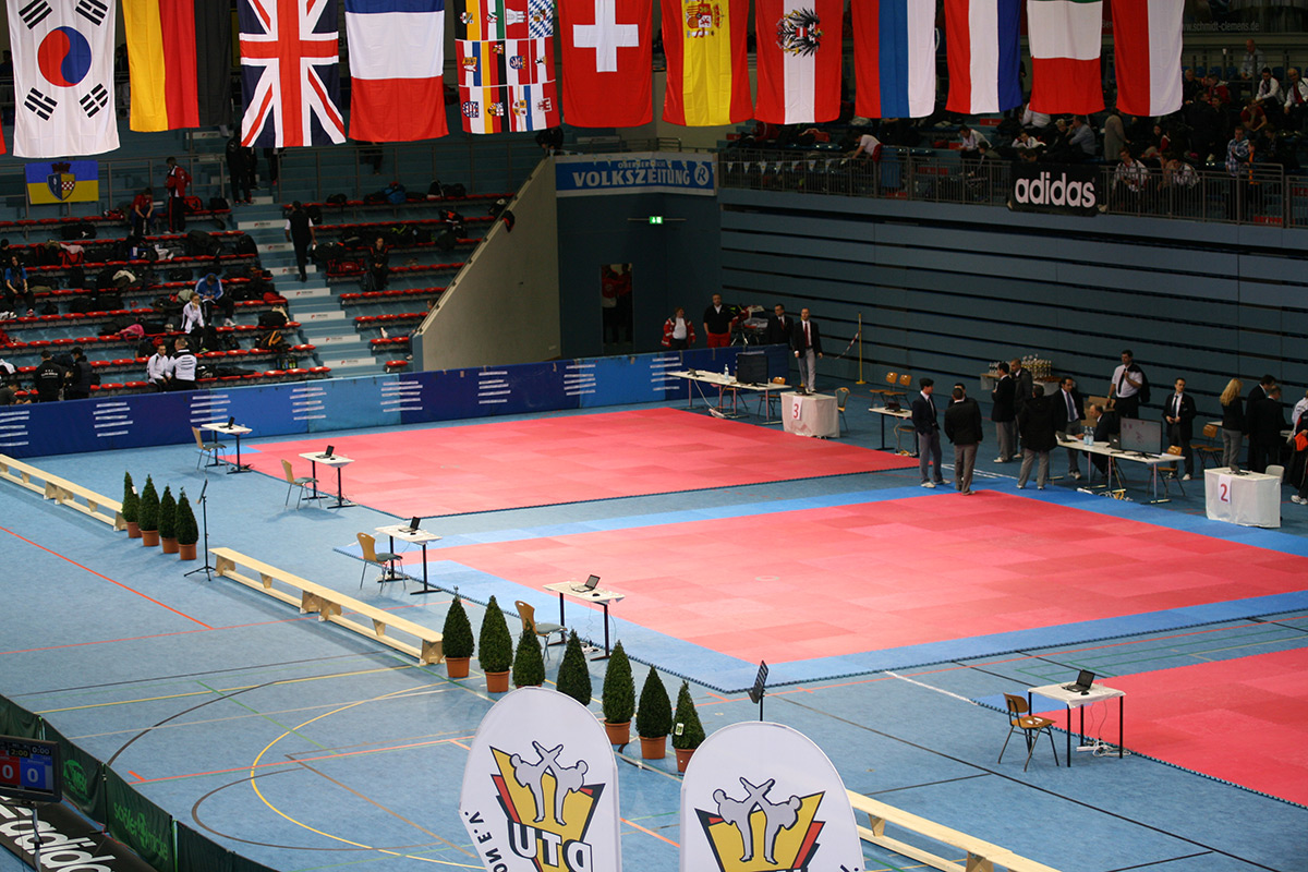Die Flächen der German Open Poomsae in der Schwalbe Arena in Gummersbach.