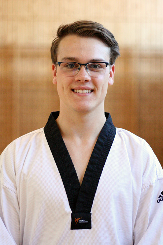 Trainer: Clemens Deicke