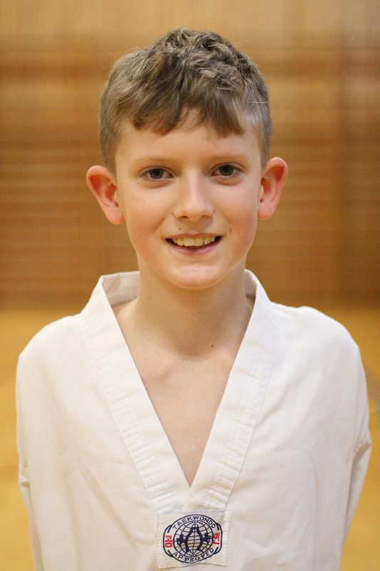 Trainerassistent: Oscar Krauel